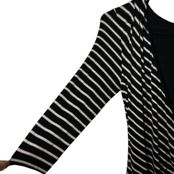 Le Château,faux wrap B&W dress S, NEW! surplice striped,pleats,ruching,stretchy - Picture 9 of 13